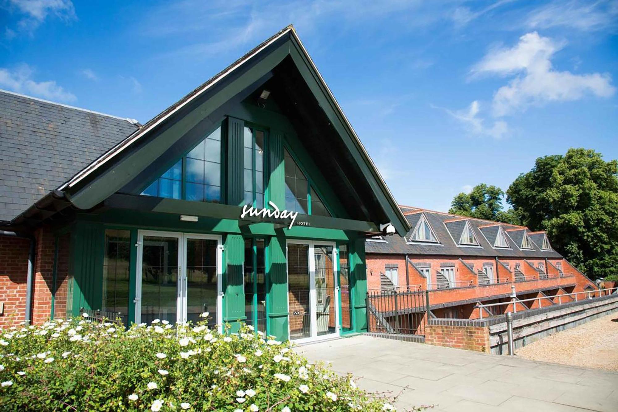 Walton Hall Hotel & Spa By Sunday Wellesbourne Exterior foto