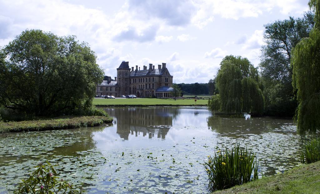 Walton Hall Hotel & Spa By Sunday Wellesbourne Exterior foto