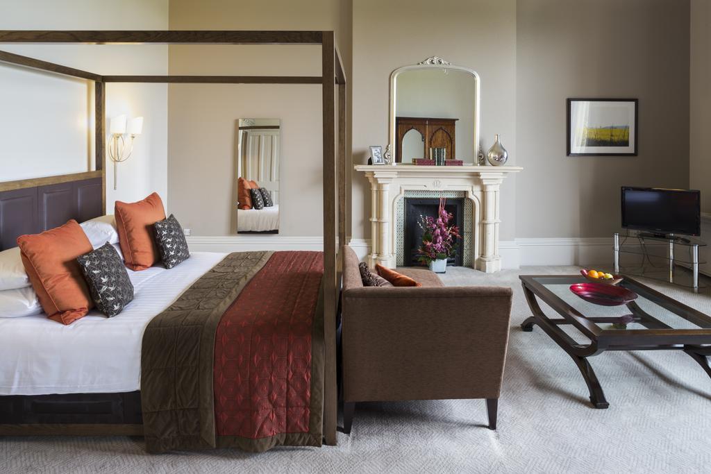 Walton Hall Hotel & Spa By Sunday Wellesbourne Exterior foto