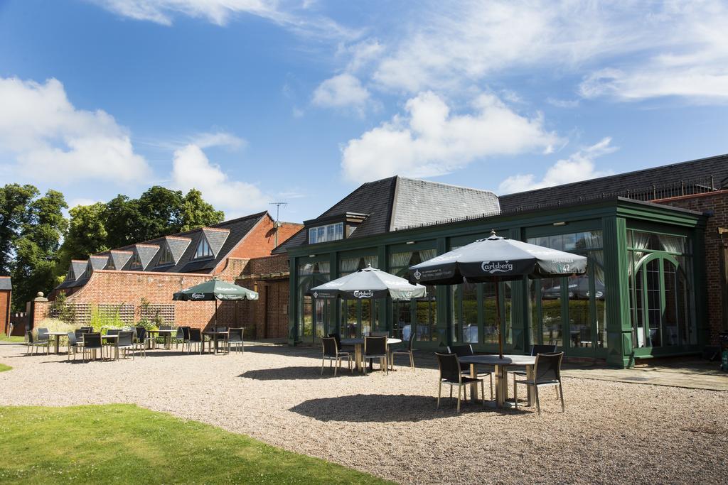 Walton Hall Hotel & Spa By Sunday Wellesbourne Exterior foto