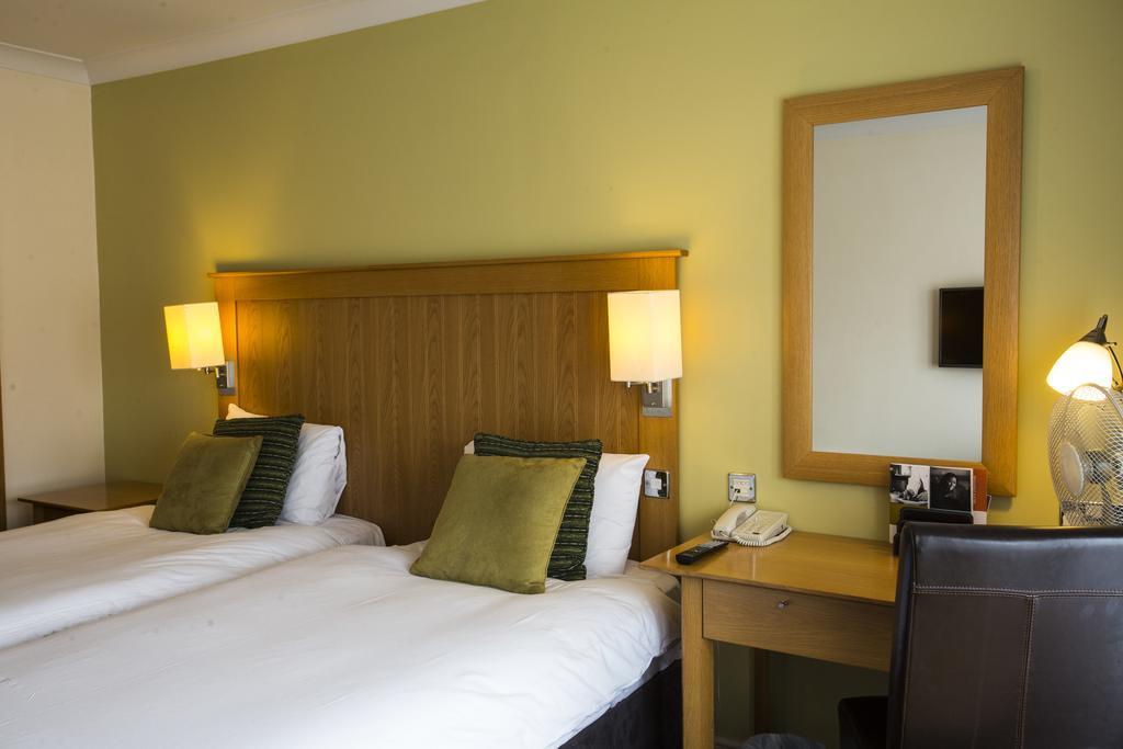 Walton Hall Hotel & Spa By Sunday Wellesbourne Exterior foto