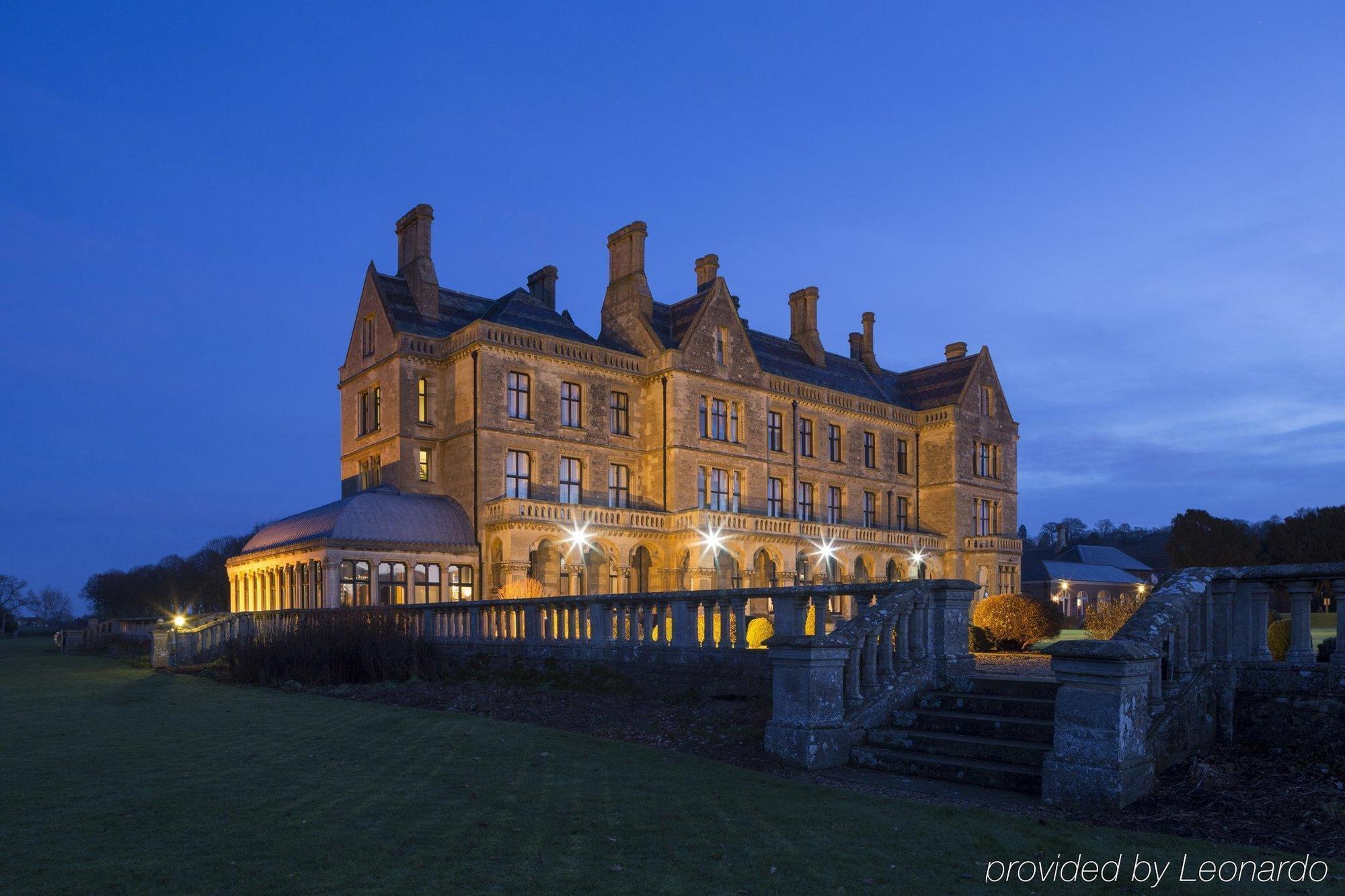 Walton Hall Hotel & Spa By Sunday Wellesbourne Exterior foto
