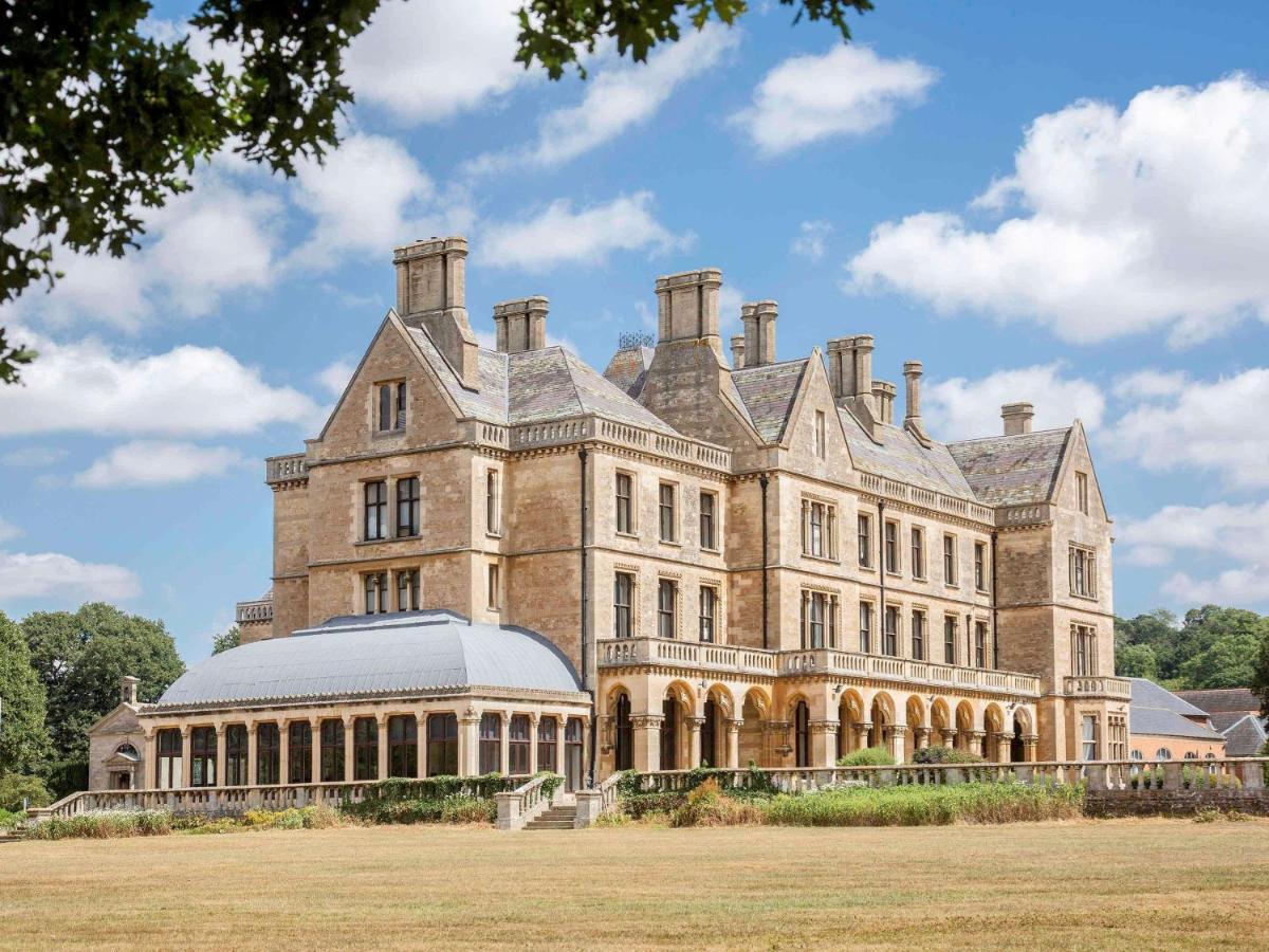 Walton Hall Hotel & Spa By Sunday Wellesbourne Exterior foto